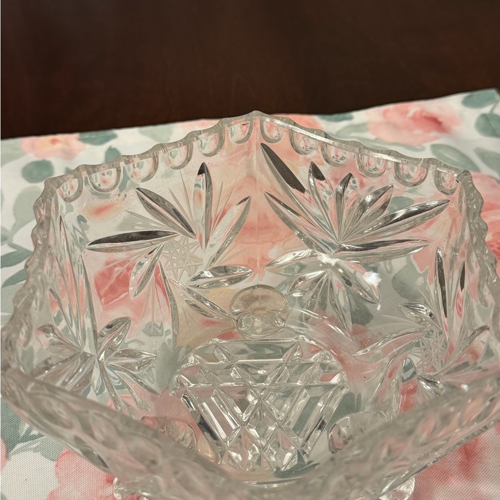 Vintage Cut Glass Decorative Bowl with Star Floral Cuts